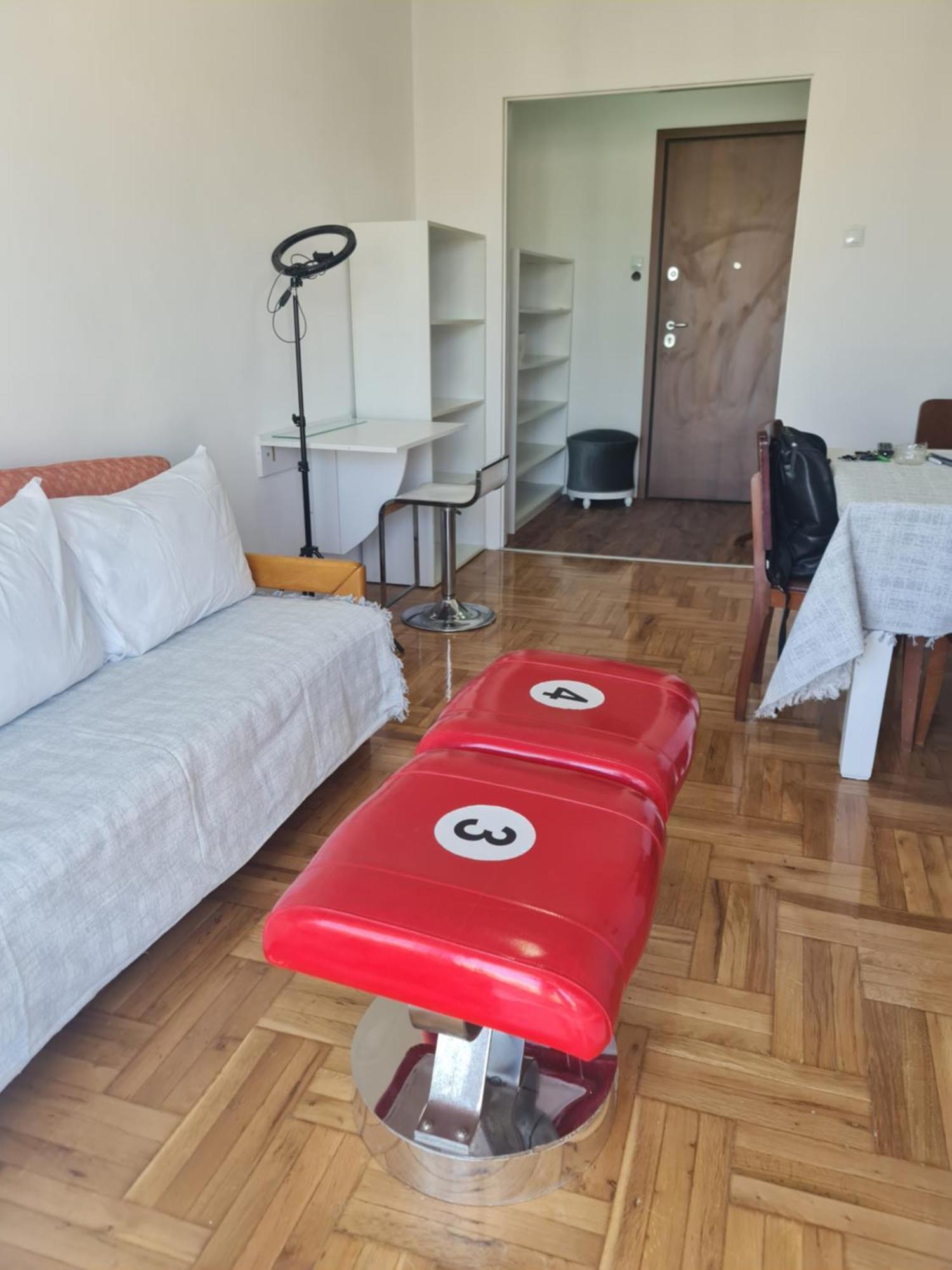Easy Enilion Center Apartment